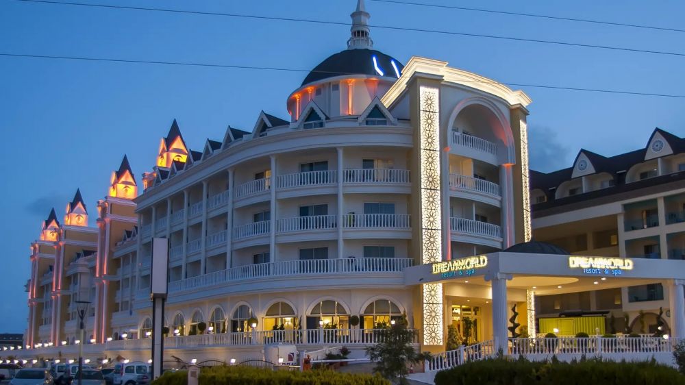 Dream World Resort & Spa 5*