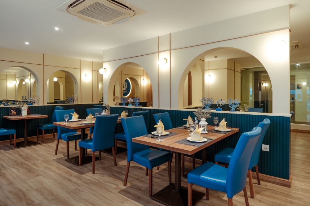 Seabed Grand Hotel Phuket 5*