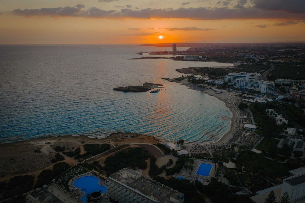 NissiBlu Beach Resort 5*