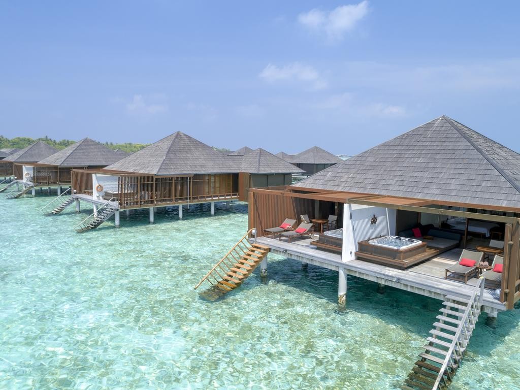 Villa Nautica Paradise Island (ex. Paradise Island Maldives) 5*