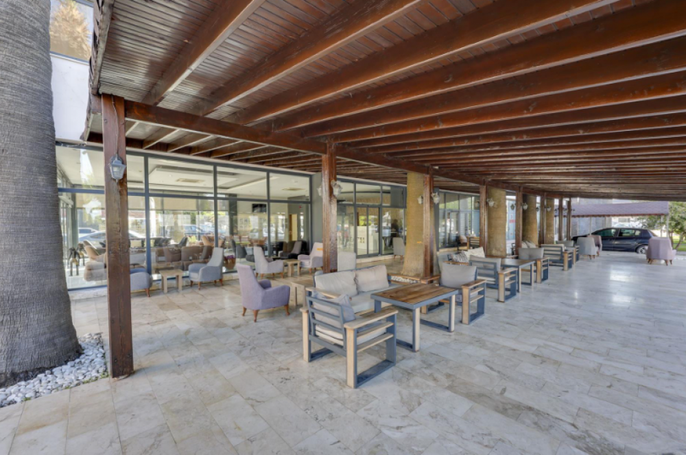 Royal Beach Club Hotel 4*
