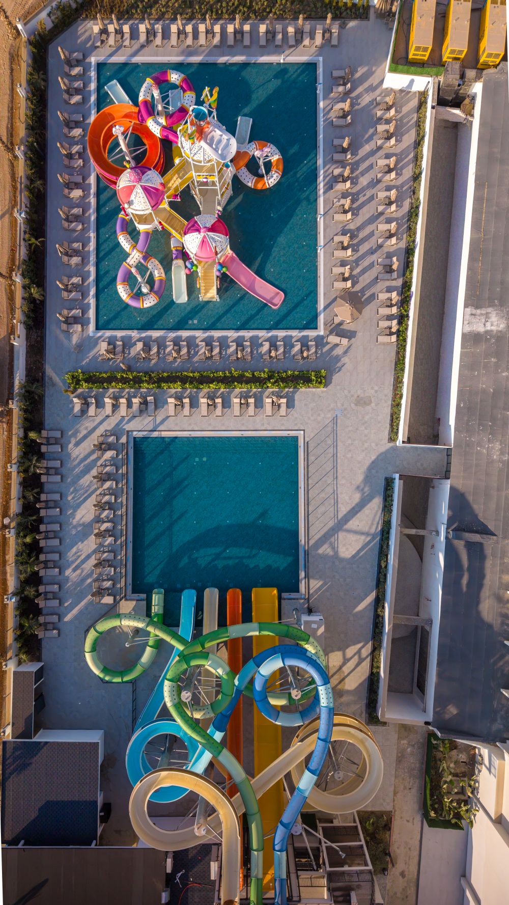 Raxeria Hotel 5*