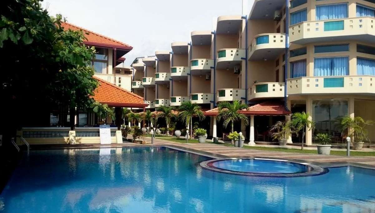 Rani Beach Resort 3*