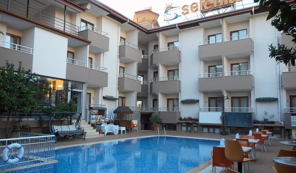 Selenium Hotel 4*
