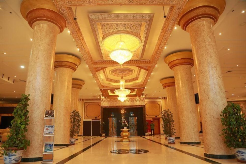 Crown Palace Hotel Ajman 4*
