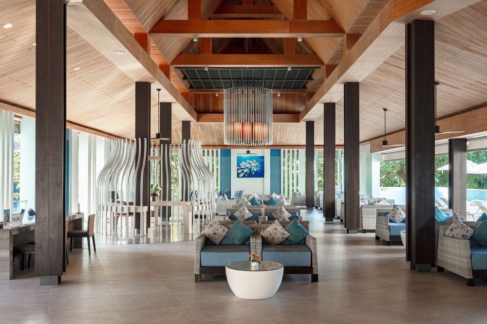 Splash Beach Resort Maikhao Phuket 5*