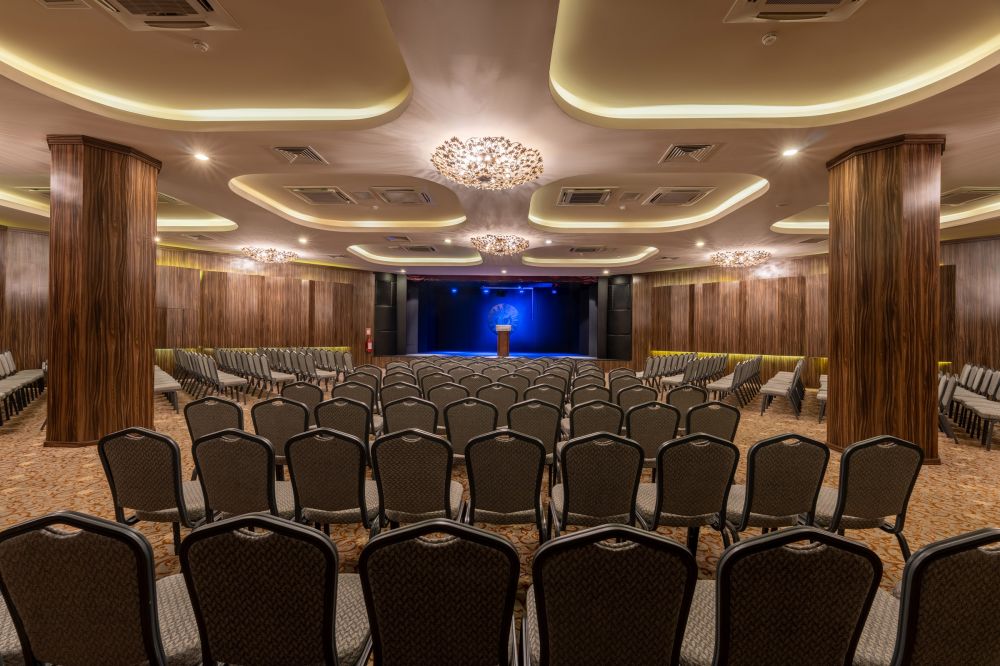 Turan Prince World Club Hotel HV1 5*