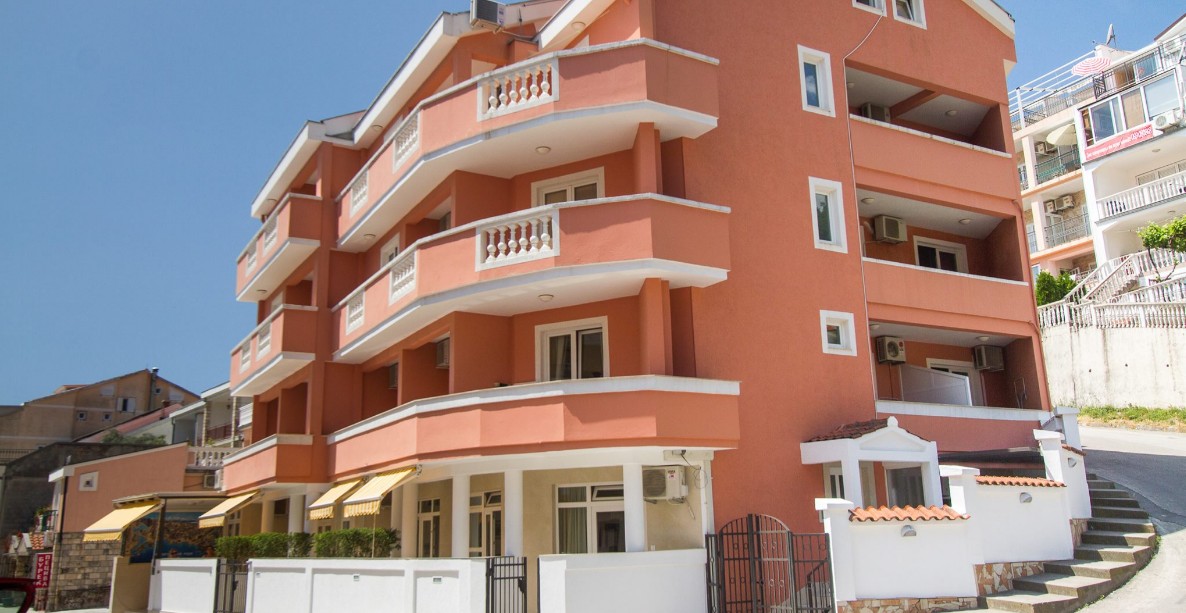 Sofija Apartments 4*