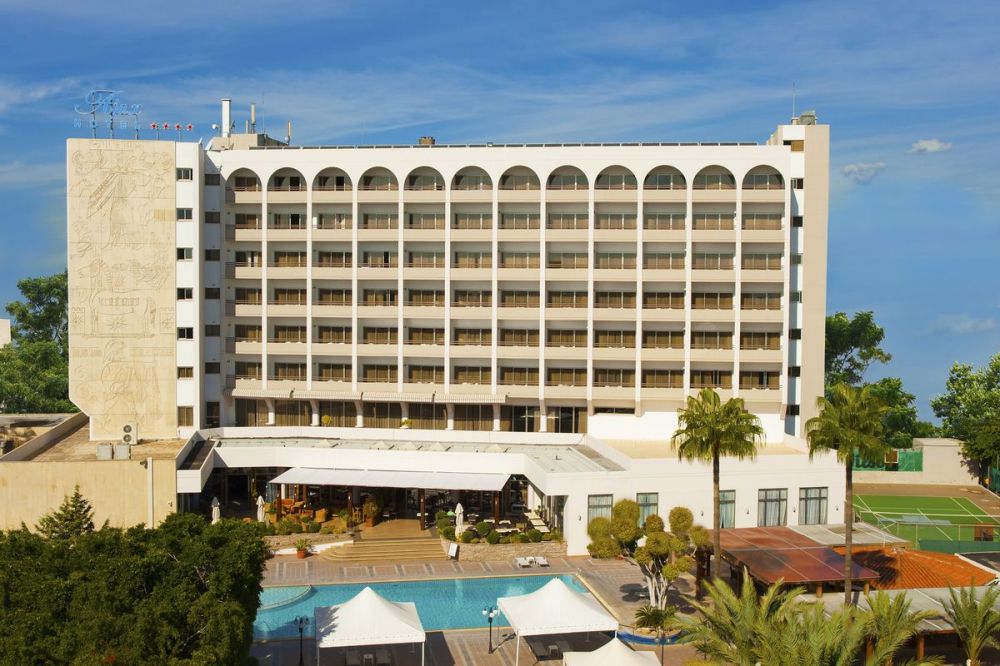 Ajax Hotel 4*