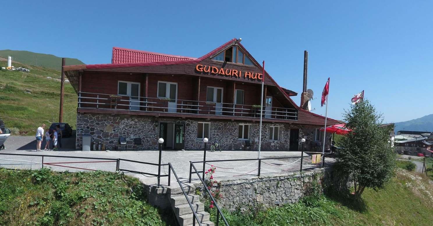 Gudauri Hut 3*