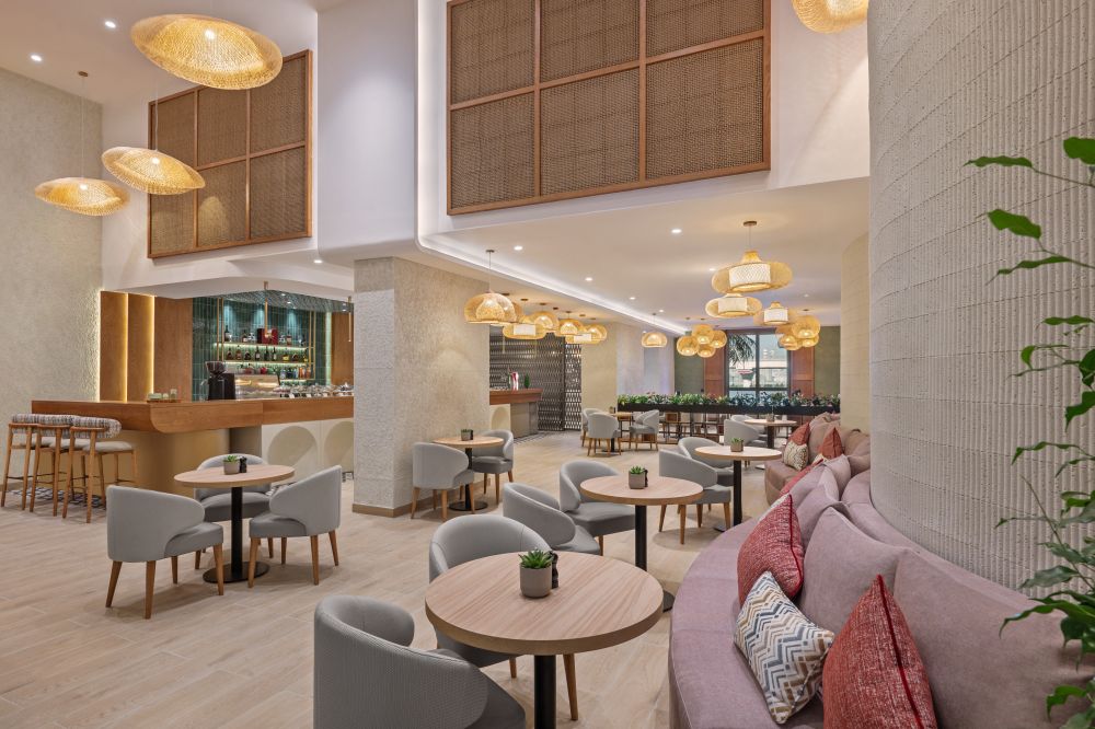 NH Collection Dubai Ibn Battuta (ex. Oaks Ibn Battuta Gate Dubai) 5*