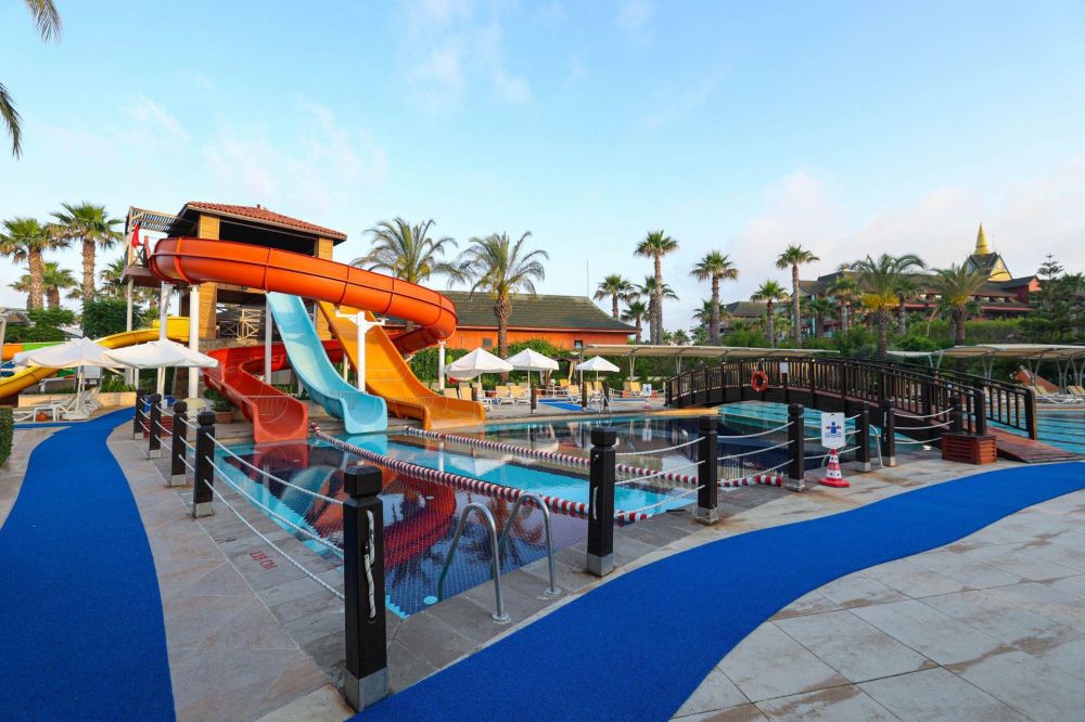 Crystal Family Resort & Spa 5*