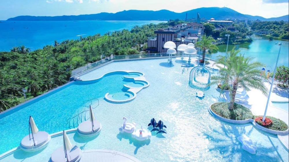 Hualuxe Sanya Yalong Bay Resort 5*