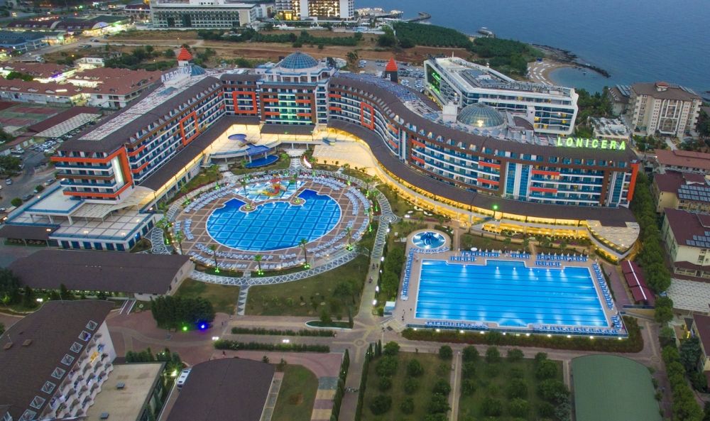 Lonicera World Resort & SPA Ultra All Inclusive (ex. Lonicera World Hotel, Lonicera Resort & SPA) 4*
