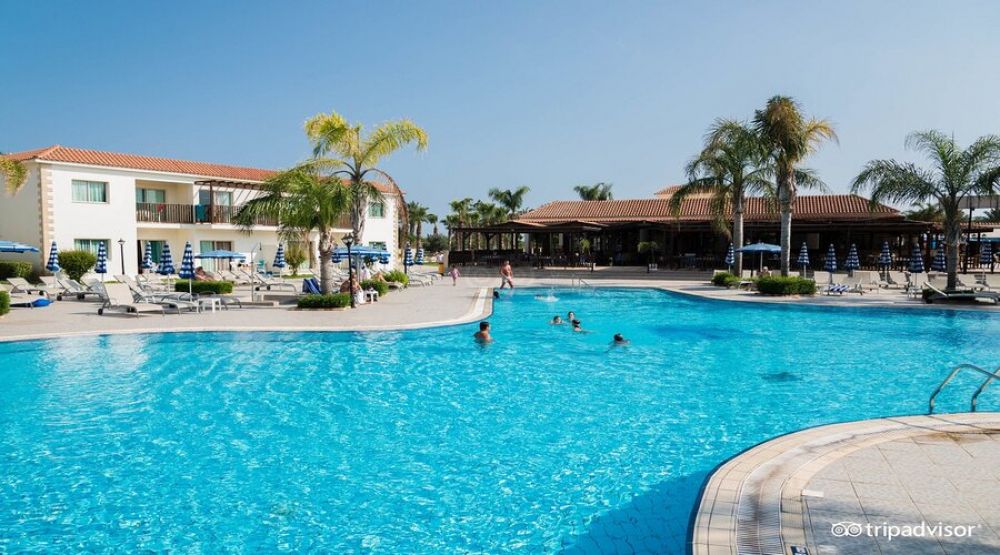 Tsokkos Paradise Village 4*