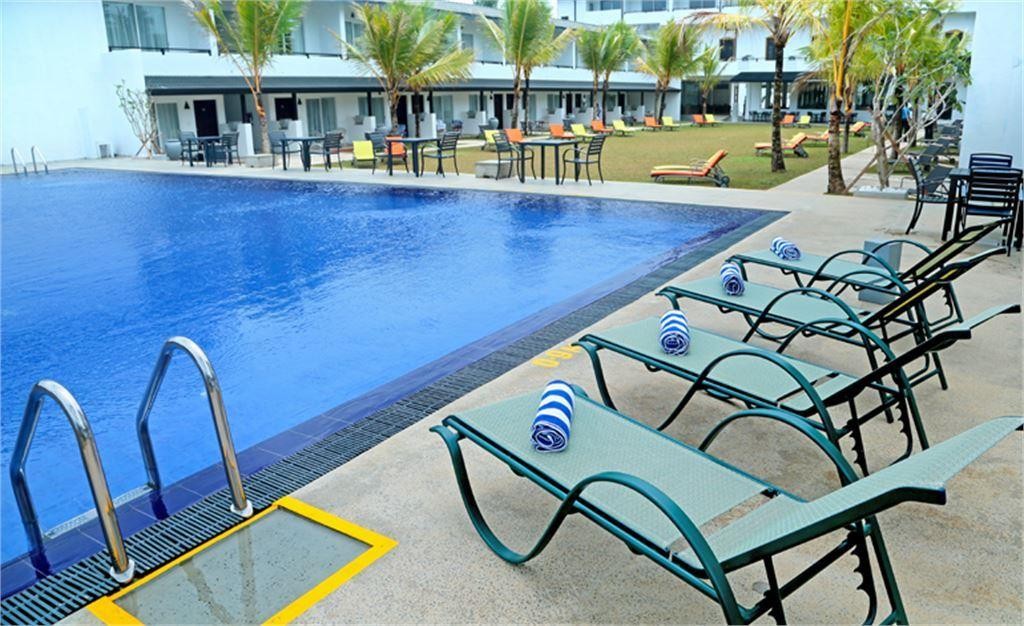 Coco Royal Beach Resort 4*