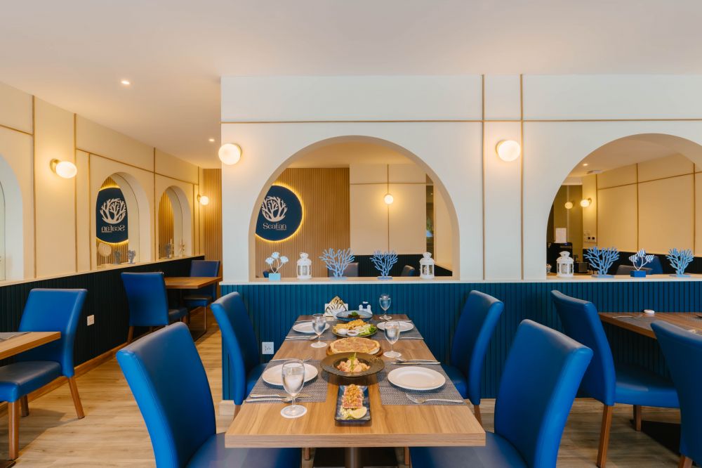 Seabed Grand Hotel Phuket 5*