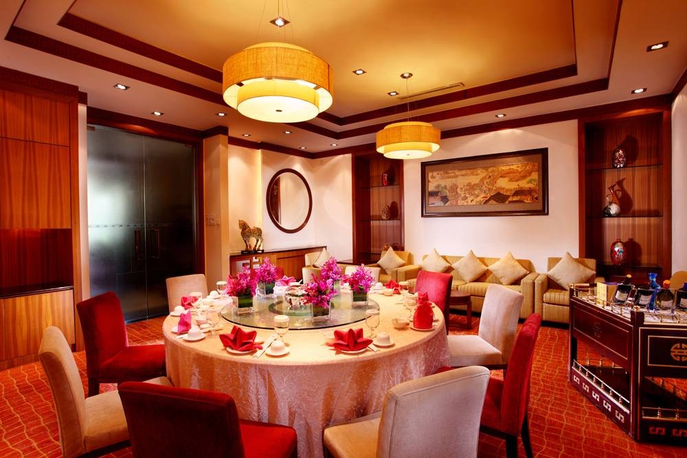 Wan Jia Hotel (Ex.Days Hotel & Suites Sanya Resort) 4*