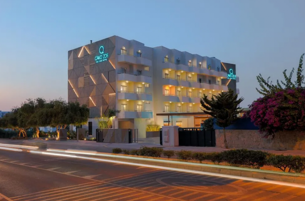 Cavo Zoe Seaside Hotel 4*