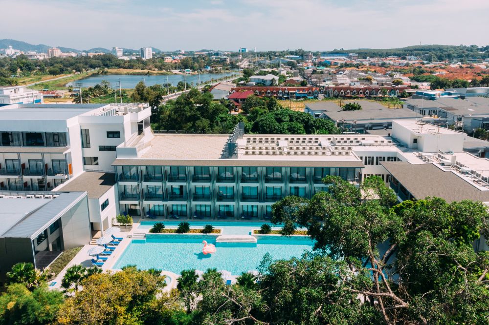 Seabed Grand Hotel Phuket 5*