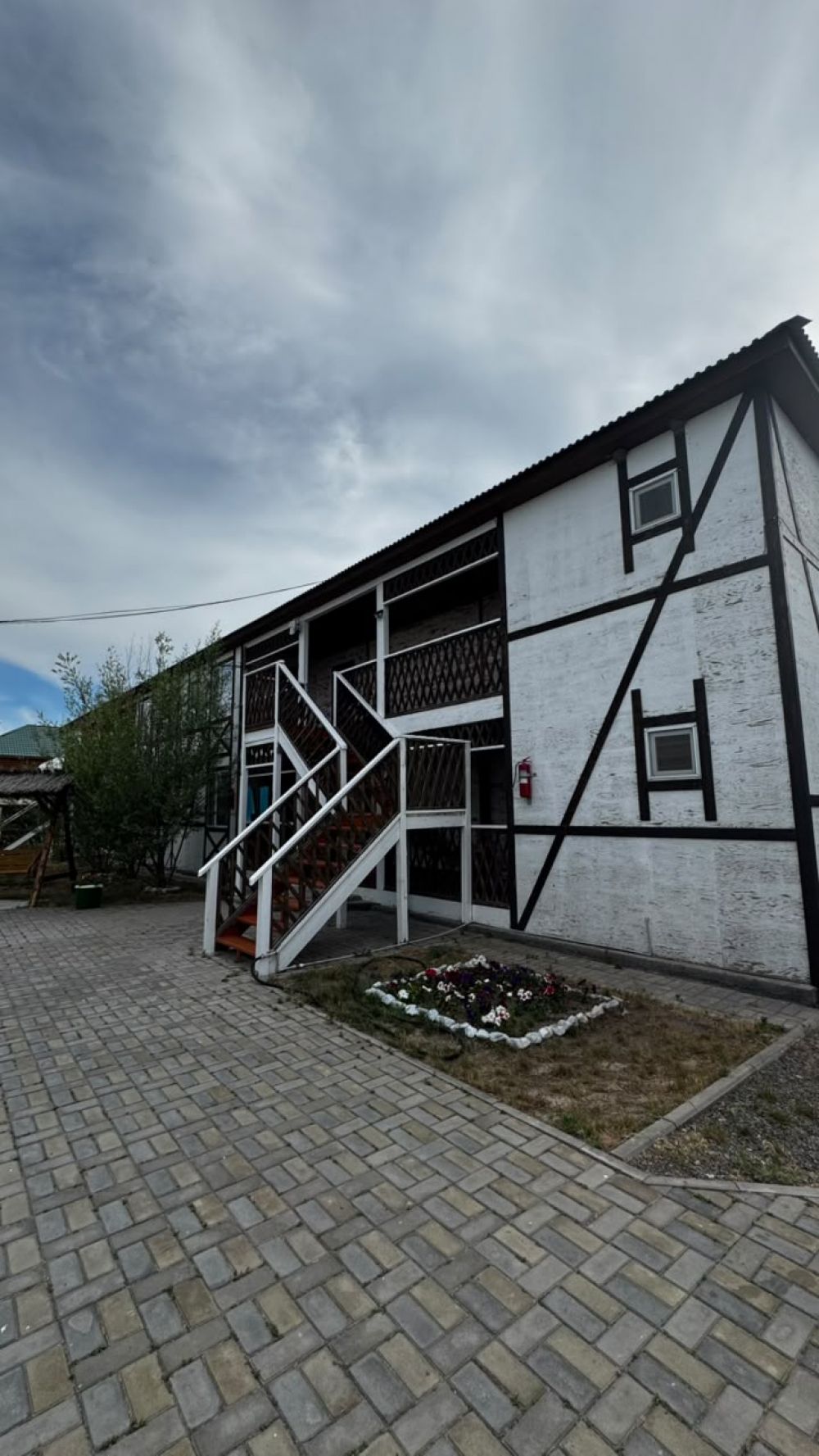 Ak Orda Village 