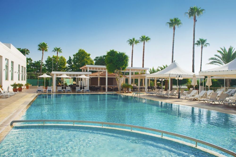Ajax Hotel 4*