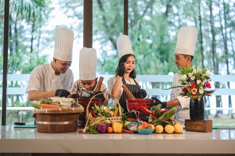 Splash Beach Resort Maikhao Phuket 5*