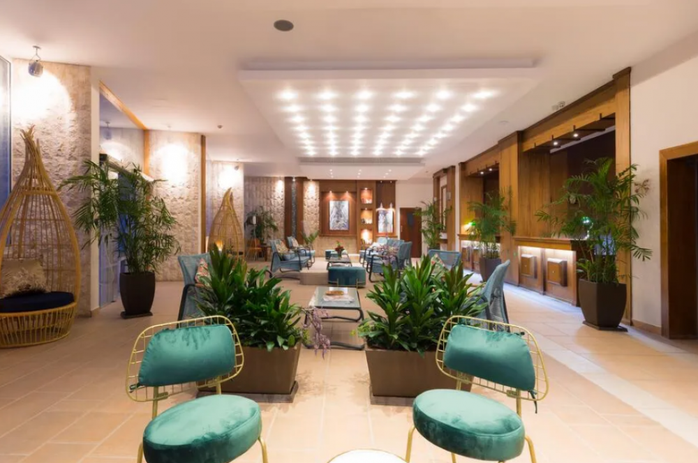 Cavo Zoe Seaside Hotel 4*