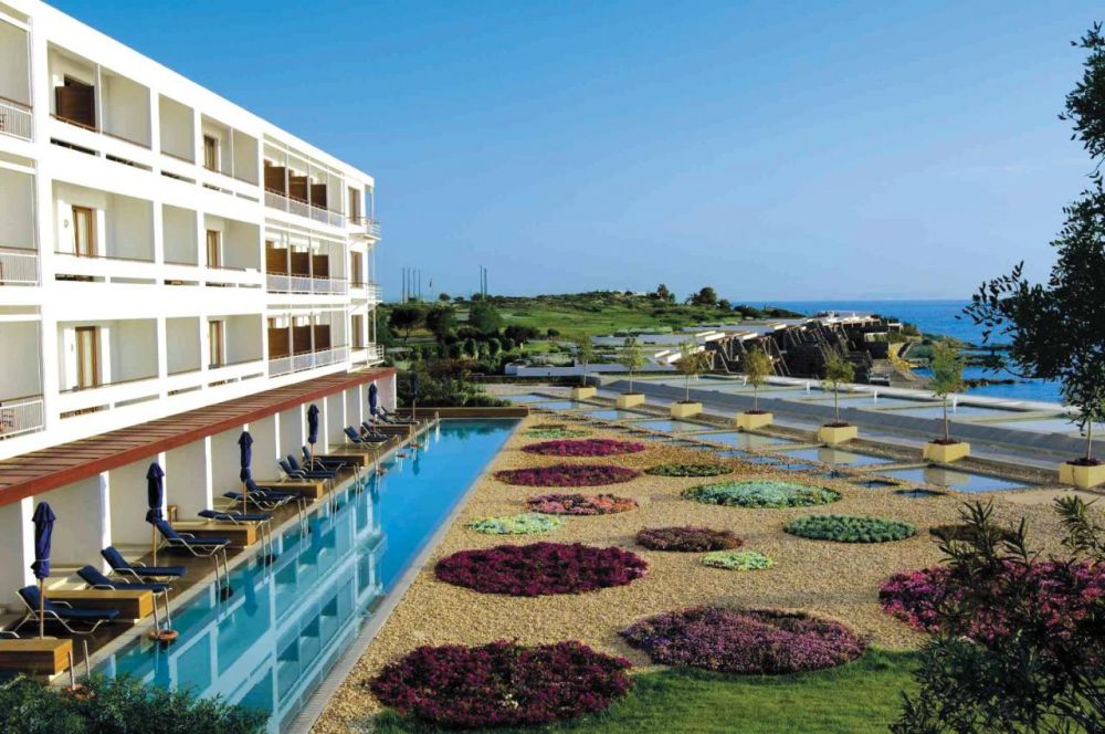 Grand Resort Lagonissi 5*