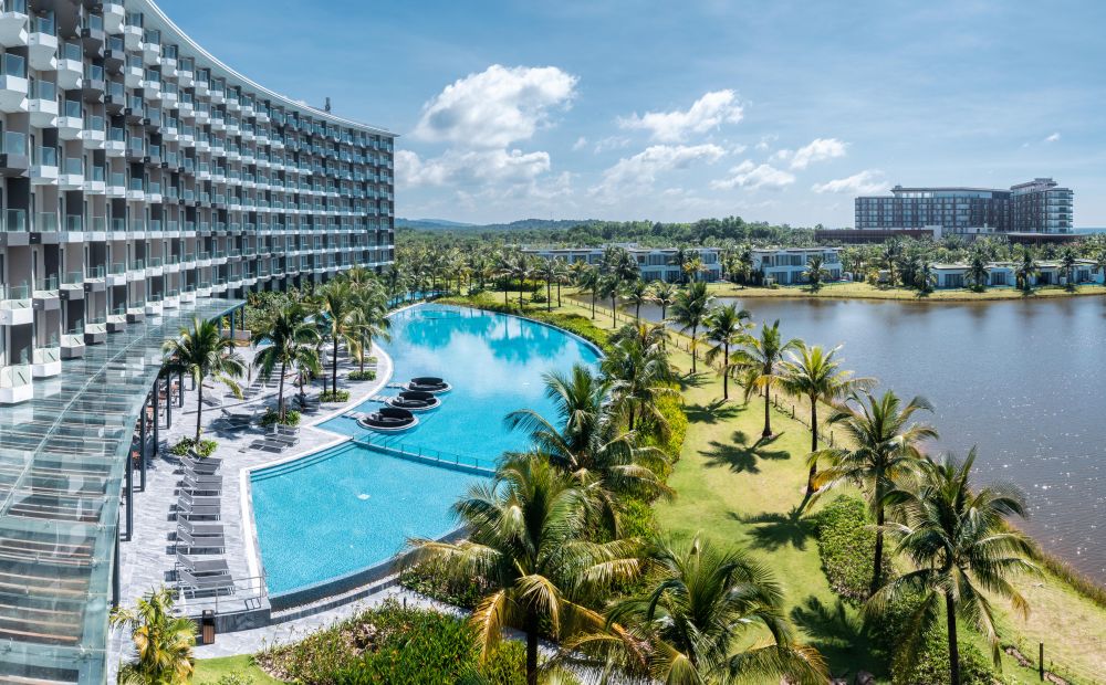 Movenpick Resort Waverly & Movenpick Villas Residence Phu Quoc 5*