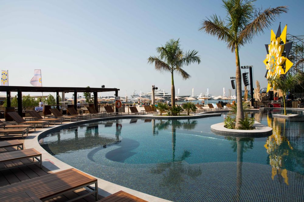 Le Meridien Mina Seyahi Beach Resort & Marina 5*