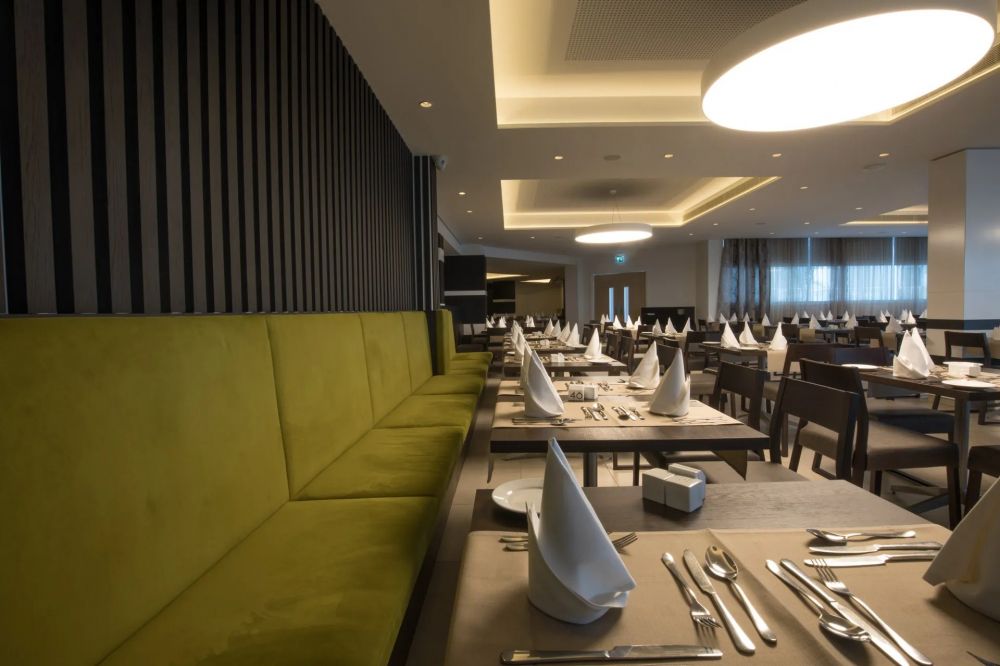 Evalena Beach Hotel 4*
