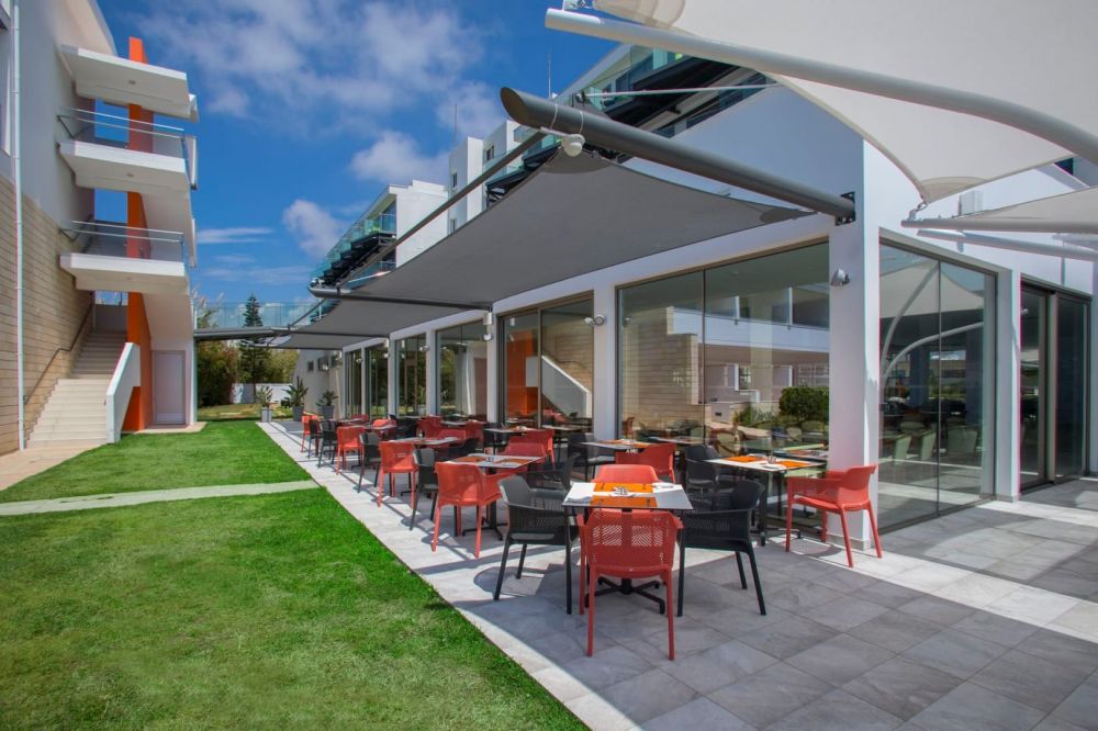 Faros Hotel 4*