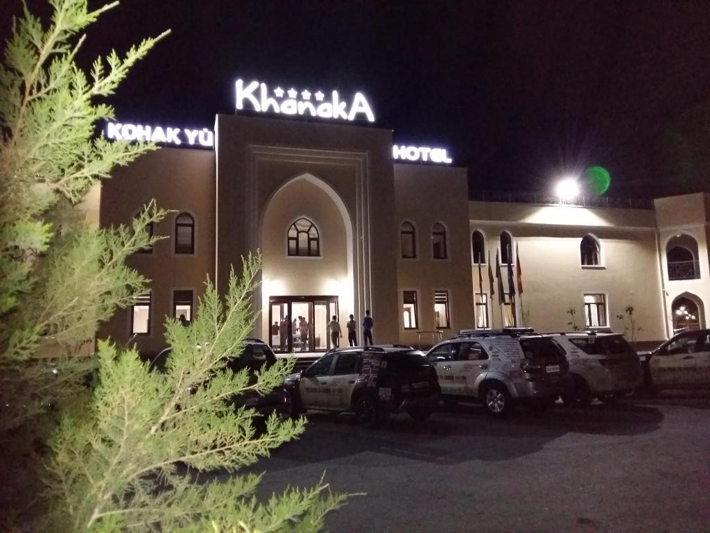 Khanaka Hotel 4*