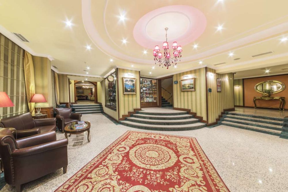Grand Yavuz Hotel 4*