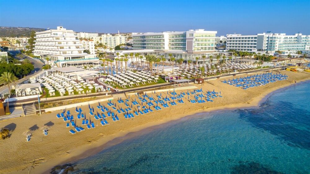 Vrissiana Beach Hotel 4*
