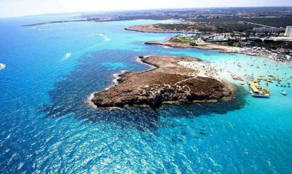 Vrissiana Beach Hotel 4*