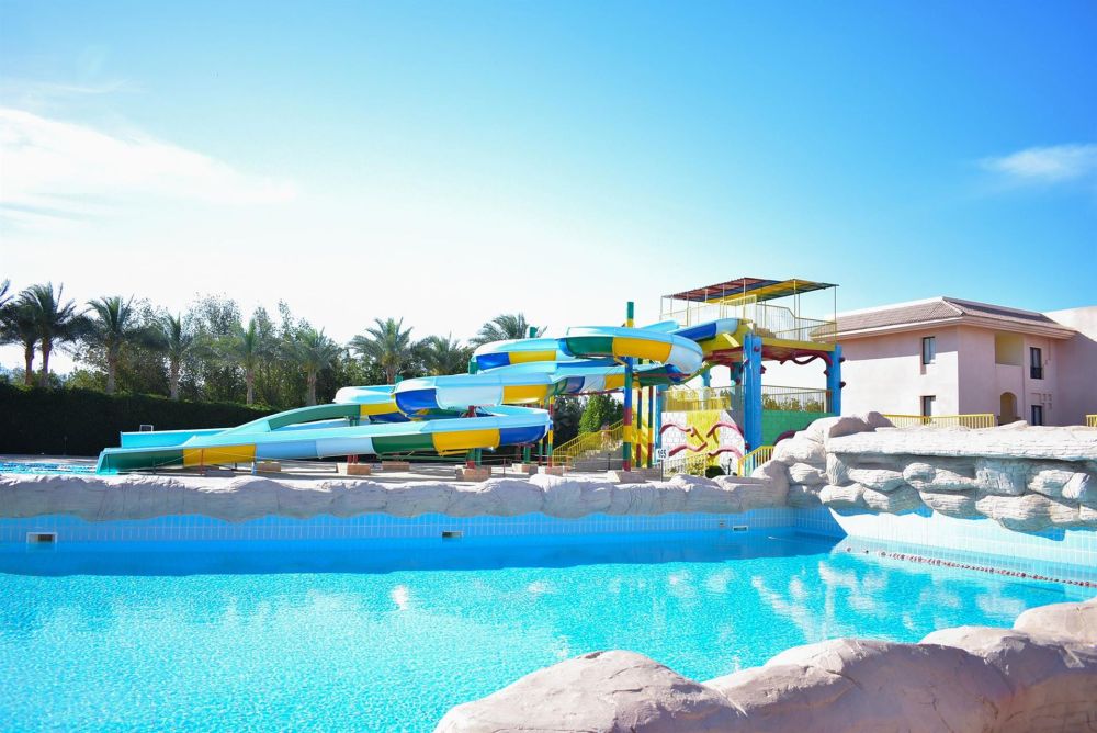 Parrotel Aqua Park Resort (ex. Park Inn) 4*