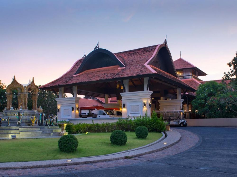 Rawi Warin Resort & SPA 5*