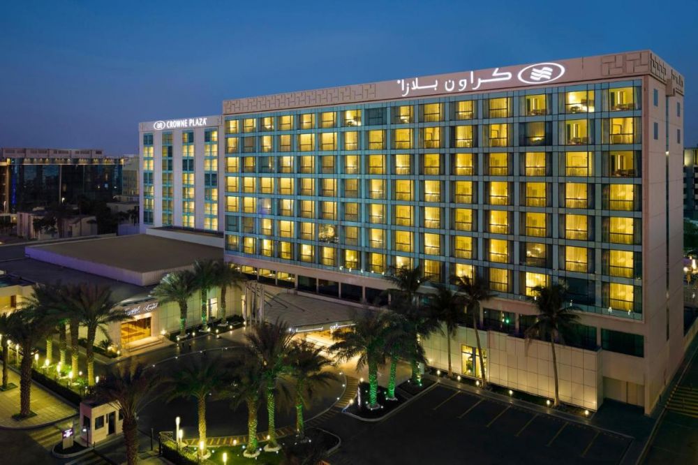 Crowne Plaza Jeddah, an IHG Hotel 5*