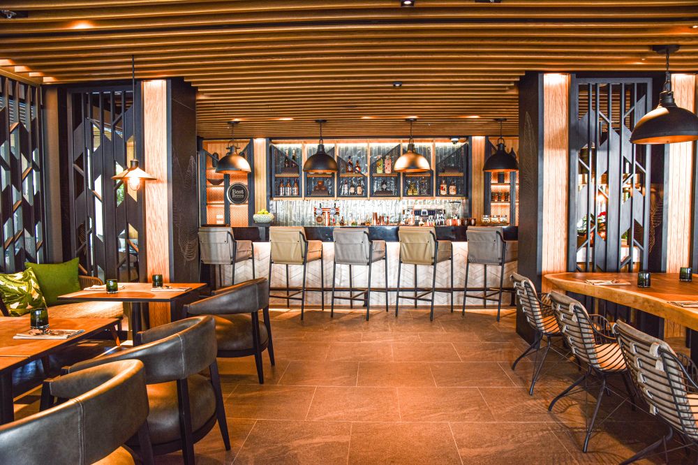 Four Points By Sheraton Phuket Patong Beach Resort 5*