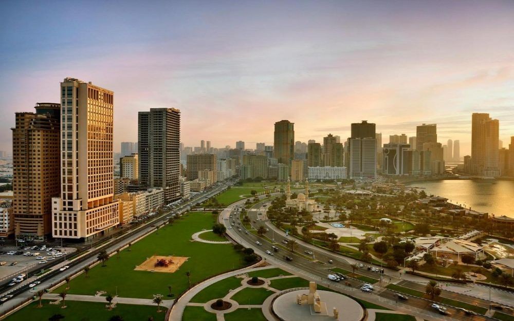 Doubletree by Hilton Sharjah Waterfront Hotel 4*