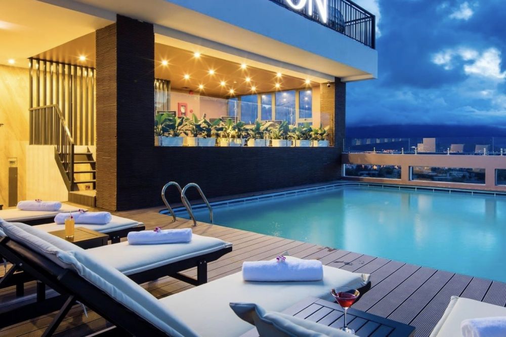 Meriton Nha Trang Hotel 4*