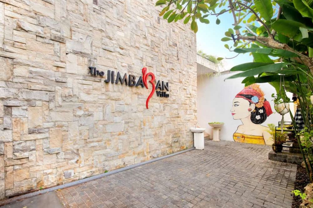 The Jimbaran Villa 4*