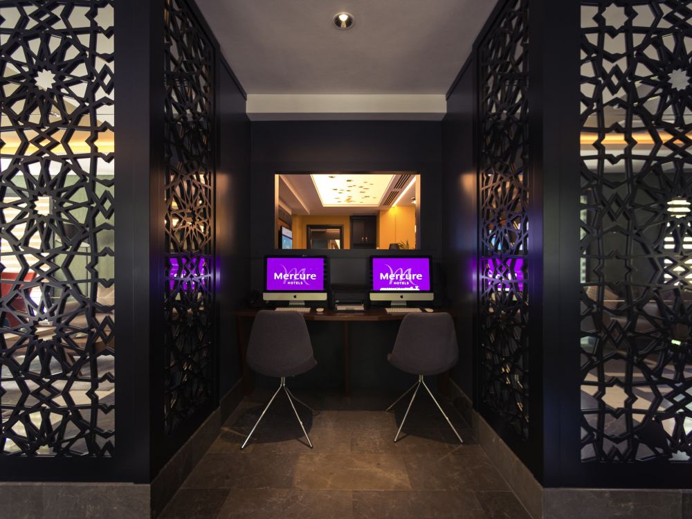 Mercure Old Town 4*
