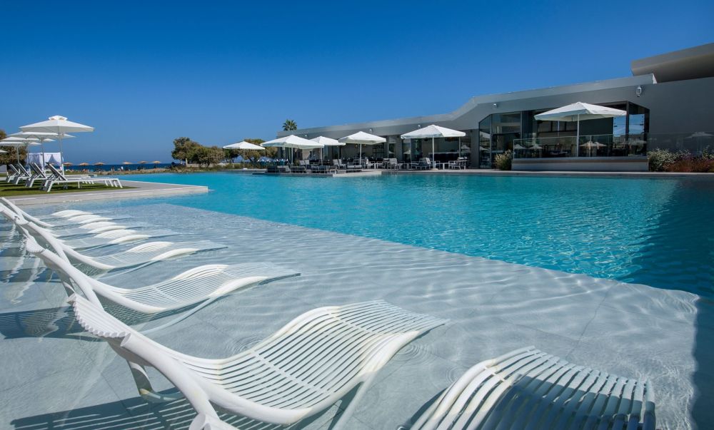 Myrion Beach Resort & Spa 4*