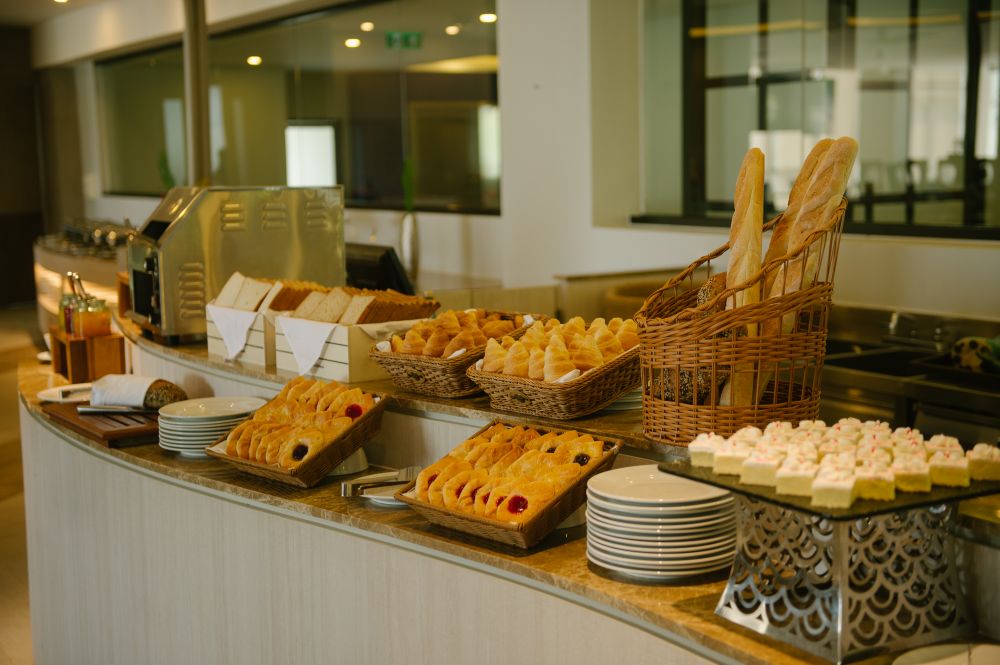 Seabed Grand Hotel Phuket 5*