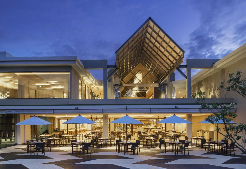 Le Meridien Khao Lak Beach 5*