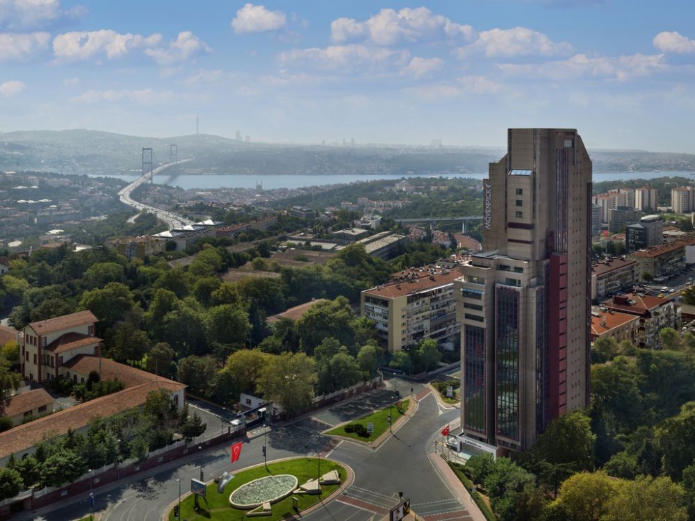Movenpick Hotel Istanbul Bosphorus 5*