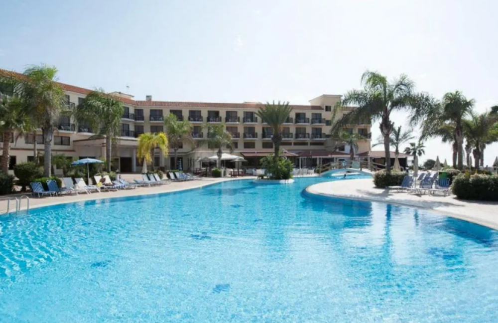 Nelia Sea Breeze 4*